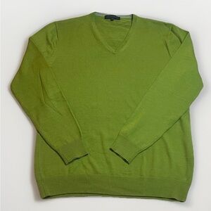 Britches Men's Merino Wool Blend V-Neck Sweater in Green sz M